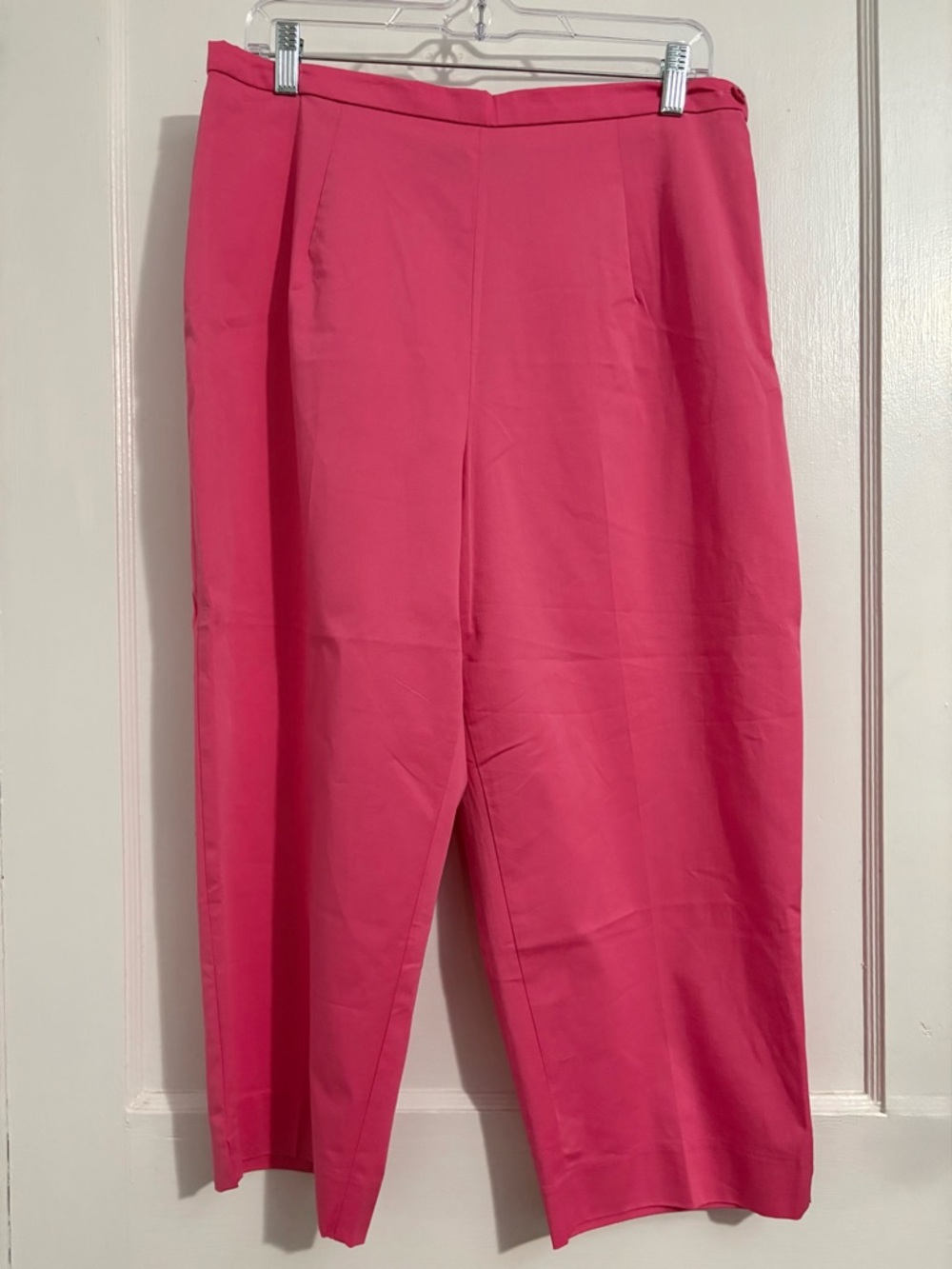 Briggs New York Vibrant Pink Wide-Leg Trousers
